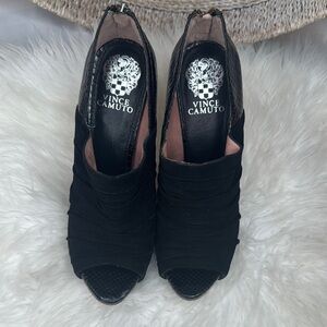 Vince Camuto Sexy Elegant Black Zipper Platform Peep-Toe Women's Shoes Size 8